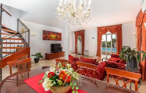 Interior - 3 bedroom nice home in Veprinac (Veprinac)