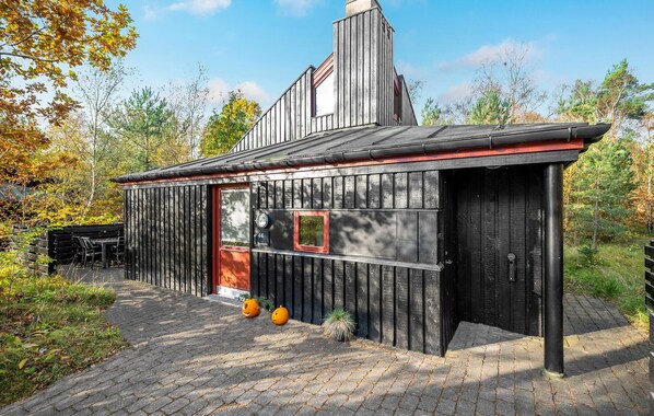 Exterior - Beautiful home in Grenaa with WiFi (Grenaa)