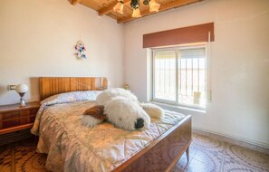 5 Schlafzimmer, Reisekinderbett, Bettwäsche