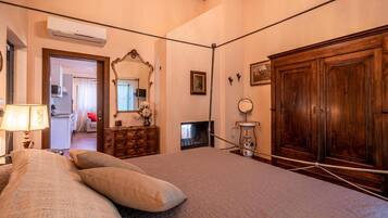 4 camere, Wi-Fi gratuito, lenzuola