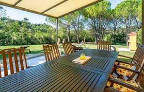 Outdoor dining - Stunning home in San Miniato with WiFi (San Miniato)