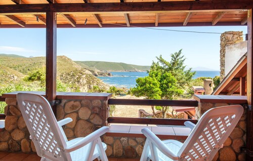 Amazing home in Torre dei Corsari