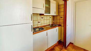 Kühlschrank, Herdplatte