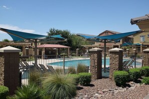 Outdoor pool, a heated pool - LUX!! 2bd 2ba condo in Mesa/ Phoenix metro area (Mesa)