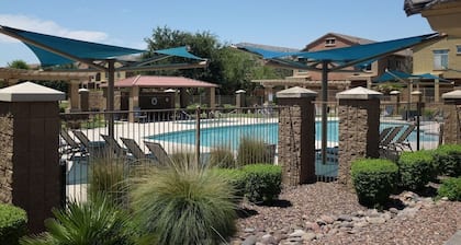 LUX!! 2bd 2ba condo in Mesa/ Phoenix metro area