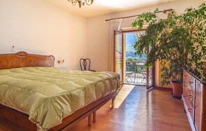 3 habitaciones, wifi gratis y ropa de cama 