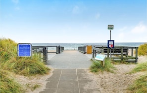 Plage à proximité, pêche sur place
