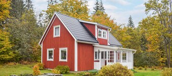 Awesome home in Bredaryd with kitchen