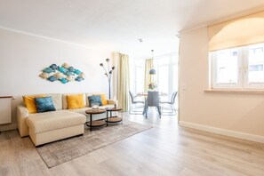 TV, DVD player - Residence Bismarck, Whg. 15 - Residence Bismarck (Sylt)