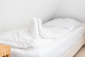 2 Schlafzimmer, Schreibtisch, Bügeleisen/Bügelbrett, WLAN