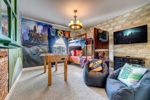 4 bedrooms, iron/ironing board, travel crib, free WiFi