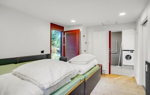 2 室のベッドルーム、WiFi (無料)