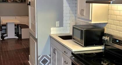 Cozy 2-bedroom Downtown Jackson MS Apartment