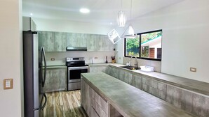 Unclassified image, 5 of 63, button - 5 BR Rainforest Retreat 5 Minutes from Town! (La Fortuna)