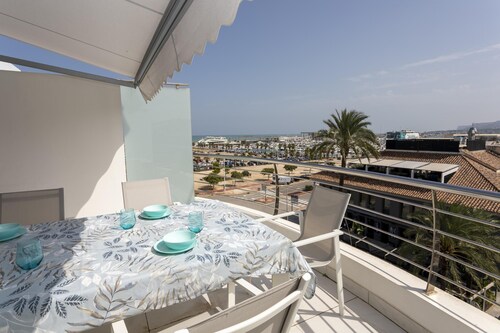 Nautilus, Penthouse, 3 Schlafzimmer, im Zentrum, by Bookindenia