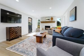 Smart TV, Netflix, streaming services