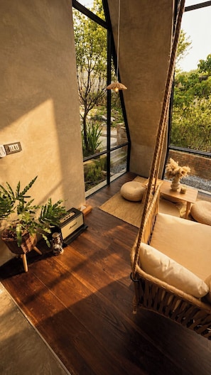 Elite Cabin - Twilight Forest (New Taipei City)