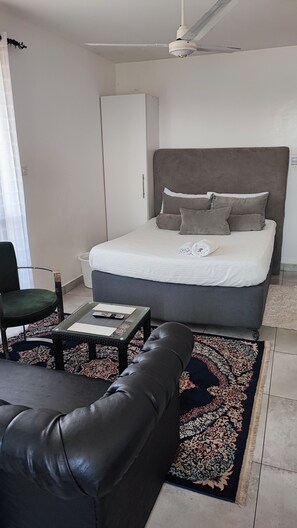 1 bedroom, iron/ironing board, free WiFi, bed sheets - Haller Park View Apartment Mombasa  (Mombasa)