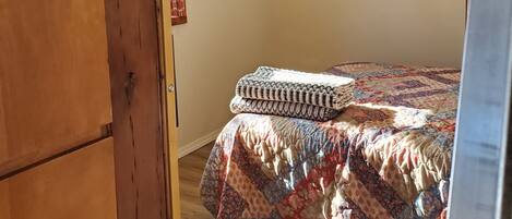 5 chambres, Wi-Fi, draps fournis