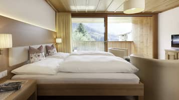 3 chambres, coffres-forts dans les chambres, Wi-Fi, draps fournis