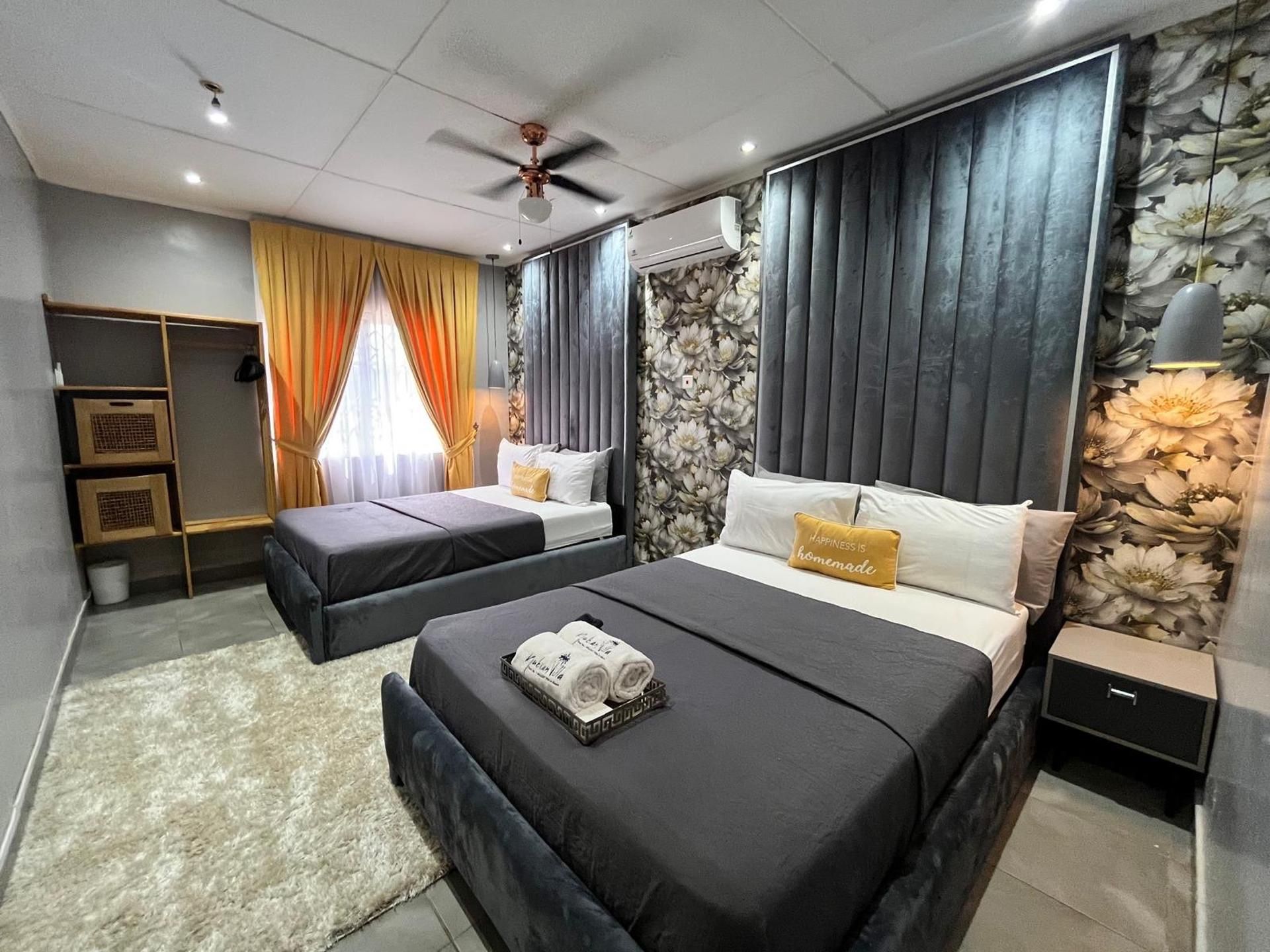 4 dormitorios, tabla de planchar con plancha, wifi gratis y ropa de cama