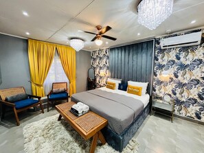 4 bilik tidur, seterika/papan seterika, Wi-fi percuma, cadar katil 