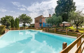 Pool - Nice apartment in Lazzeretto with swimming pool (Lazzeretto)