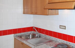 Kühlschrank, Herdplatte