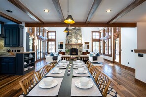 Dining - Custom Old Greenwood Home | Huge Bonus Media Room w/ Ping Pong Table (Truckee)