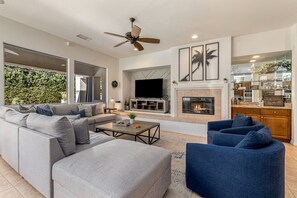 Smart-TV, Tischtennisplatte