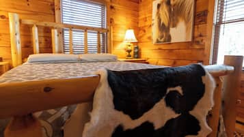 3 bedrooms, iron/ironing board, free WiFi