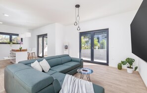 Living area - Stunning home in Vintijan with sauna (Vintijan)