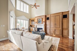 Smart TV, books, offices