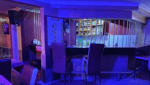 مطعم