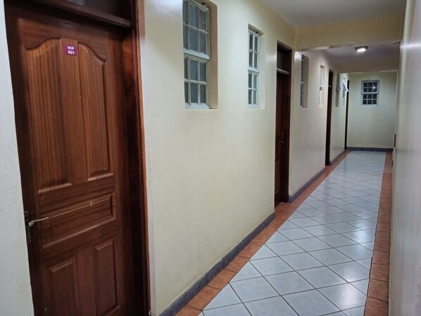 Exterior - Munyaka Paramount Hotel (Nairobi)