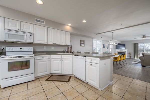 Fridge, microwave, dishwasher, coffee/tea maker