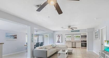 Spacious 3Bed, 2Bath Home with Open Floor Plan - Just 2.5 Miles from the Beach!