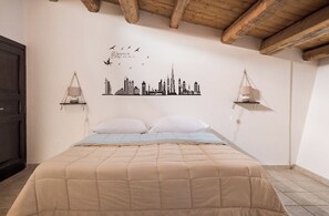 4 Schlafzimmer, Bügeleisen/Bügelbrett, kostenloses WLAN