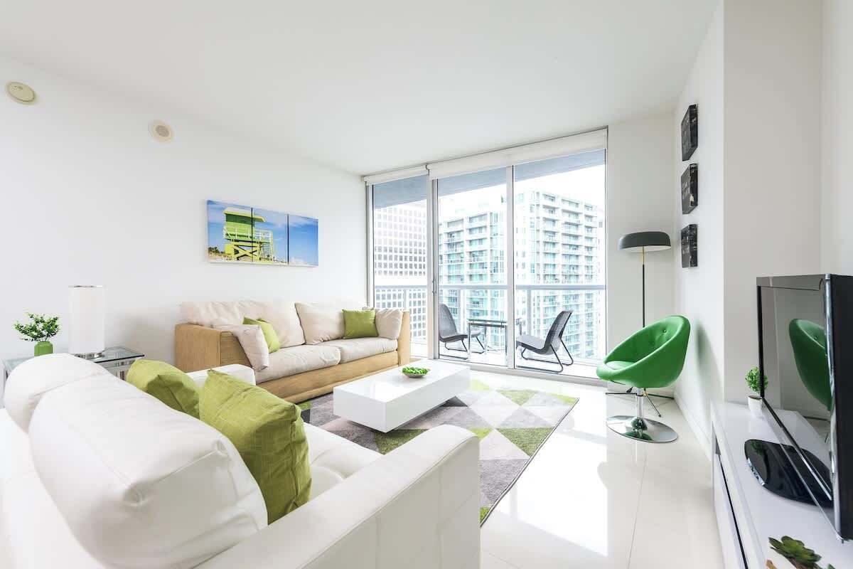 Smart TV, offices