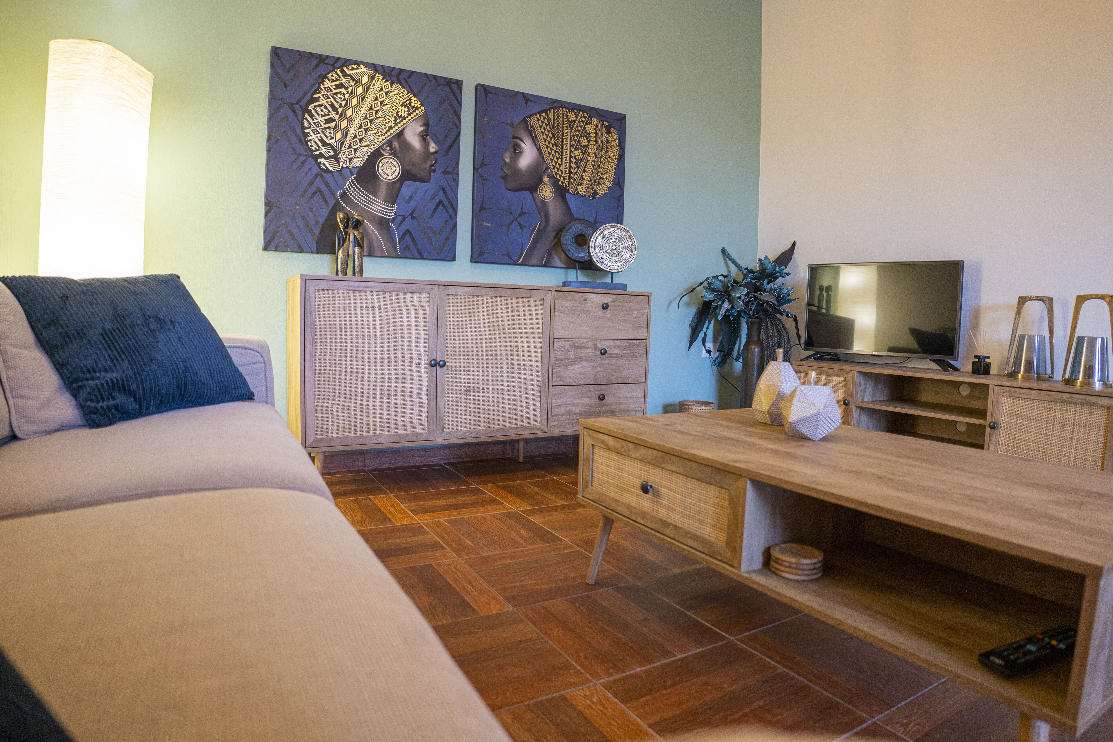 Smart TV, books, printers