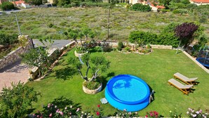 حمّام سباحة خارجي