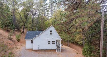 Blue Mountain Loft - A Unique Jewel In The Trees