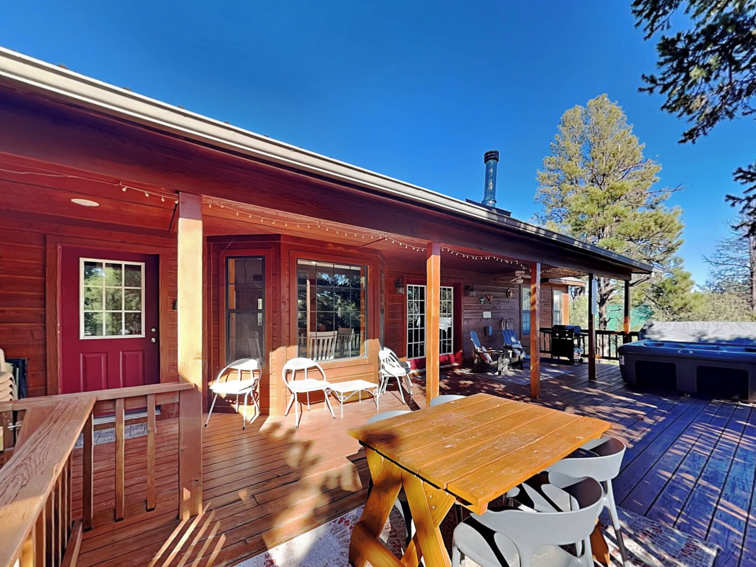 Studio (3 Bedrooms) | Property amenity