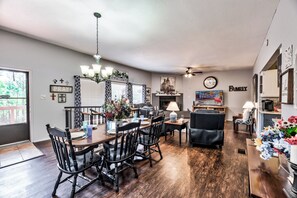 公寓客房 (3 Bedrooms) | 住宿設施服務