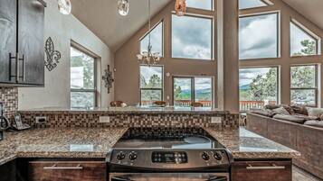 House, Multiple Beds, Fireplace, River View | Private kitchen | Fridge, microwave, oven, stovetop