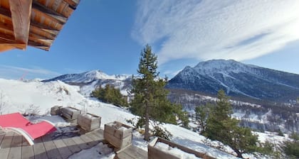 Cosy Mountain_view_free park