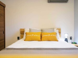 2 bedrooms, iron/ironing board, travel crib, WiFi