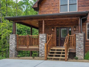 Studio (3 Bedrooms) | Property amenity