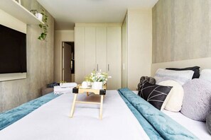 2 chambres, fer et planche à repasser, accès au Wi-Fi (inclus)
