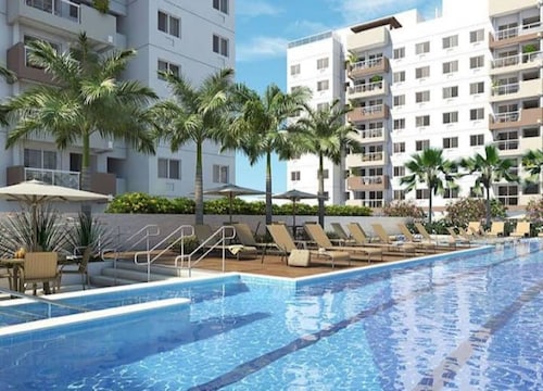 Apartamento moderno entre as melhores praias e montanhas.